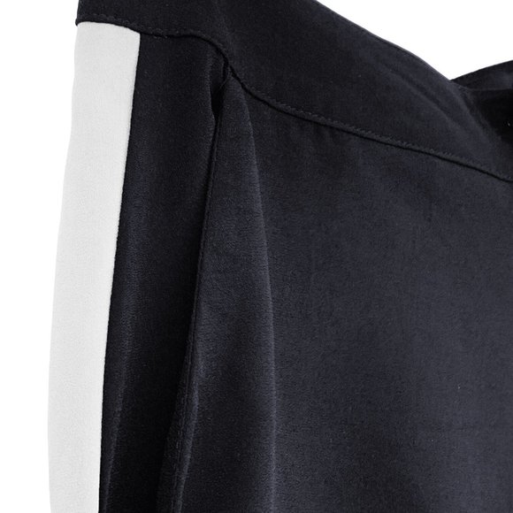 NWT Buffalo David Bitton Black Pants - Women's Size 0 - WB1139 White Side Stripe - Picture 3 of 5